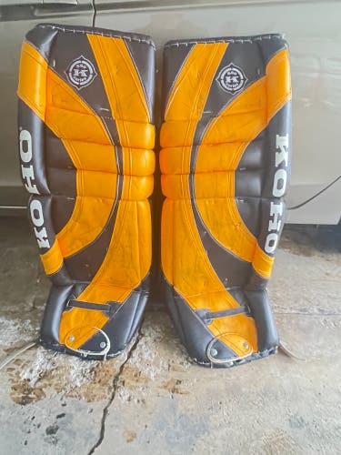 36" Koho 580 Goalie Leg Pads (Used)
