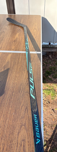 Intermediate Bauer Pulse Left Hand Hockey Stick P92 65 Flex (New)