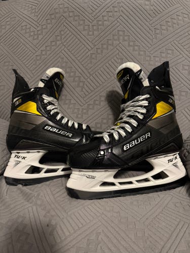2020 Bauer Supreme 3S Pro Hockey Skates Regular Width 8 (New)