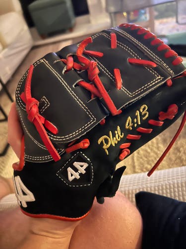 44 Pro Custom RH Pitcher's Baseball Glove 11.75" (Used)