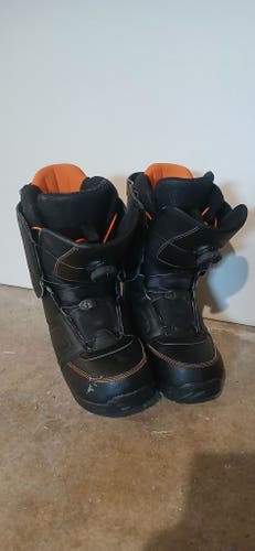 Men's Size M 8.0 (W 9.0) Rossignol Crank H4 BOA Snowboard Boots Medium Flex All Mountain (Used)
