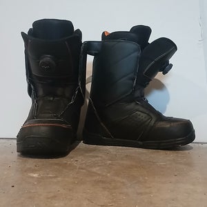 Rossignol Size 8 Mens Snowboard Boots
