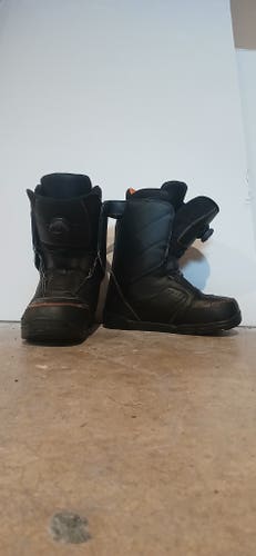 Rossignol Size 8 Mens Snowboard Boots