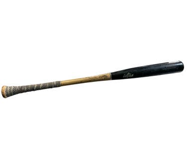 Used Victus V-CUT BB/SB Wood Bat 33" 11873-S000230439