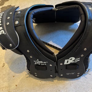 Medium Adult Douglas Legacy Shoulder Pads (Used)-