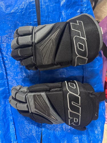 Tour Code 1 Gloves 14"