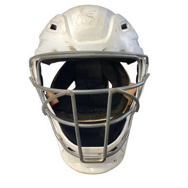 Used Easton THE FUNDUMENTAL Catchers Helmet w/Mask White M/L 11760-S000086873