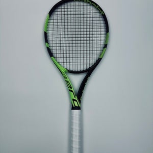 Babolat Pure Aero 2016, 4 3/8 Very Good Condition