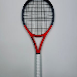 Wilson Clash 100 Reverse Limited Edition V1, 4 3/8 Excellent 9/10