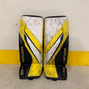 Intermediate Bauer Vapor X5 Pro Goalie Leg Pads 29"