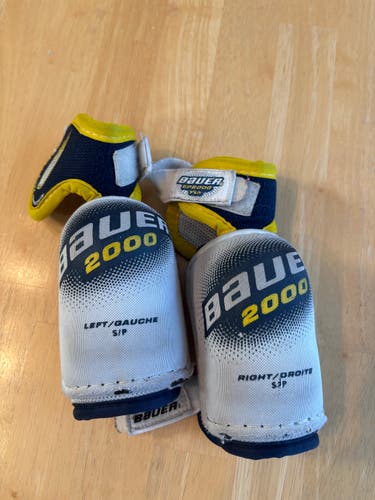 Youth Small Bauer EP 2000 Elbow Pads