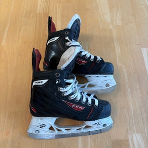 CCM RBZ Hockey Skates Regular Width Size 2.5