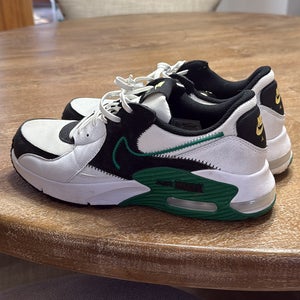 White Men's Size M 10.5 (W 11.5) Adult Nike Air Max AP Shoes (Used)