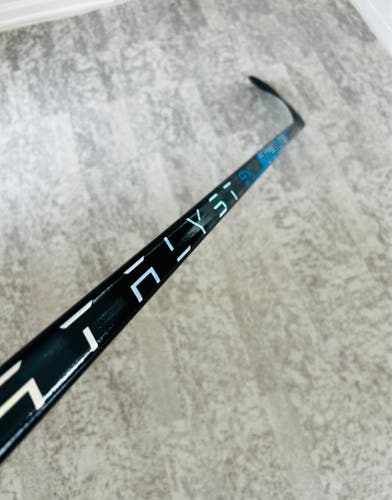 Senior True Project X RH Hockey Stick T92 Panarin Pro Stock (New)