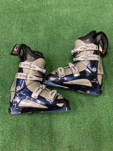 Mondo 25 & 25.5 Nordica Grand Prix Ski Boots Medium Flex | 295mm (Used)