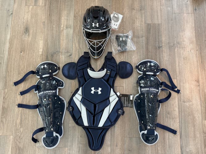 * * * UNDER ARMOUR YOUTH CATCHER’S KIT VICTORY SERIES - BRAND NEW BASEBALL SET
