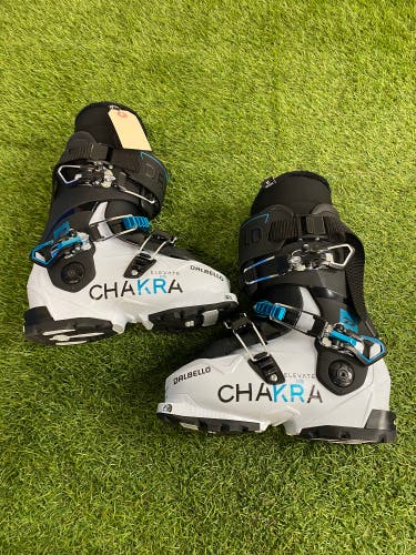 Mondo 22 & 22.5 Women's Dalbello Chakra Elevate 115 ID Ski Boots Medium Flex | 267mm (Used)