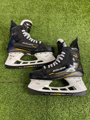 Senior Bauer Supreme M5 Pro Hockey Skates 10 (New)