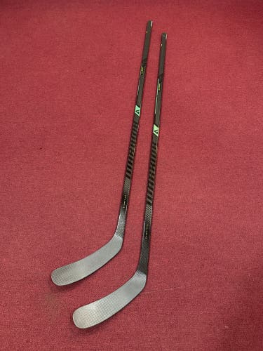 2 pack  Warrior Alpha LX3 Right Handed Hockey Stick W03 85 Flex (New) Item#PSW321