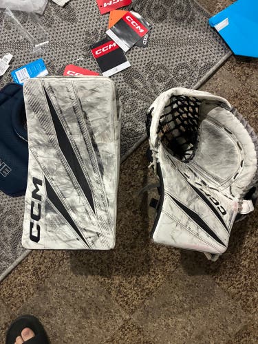 Used Axis XF pro glove blocker set
