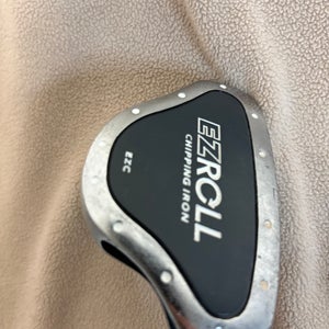Men's Intech EZRoll chipper Right Handed Wedge Wedge Flex 35 Degree Steel Shaft (Used)