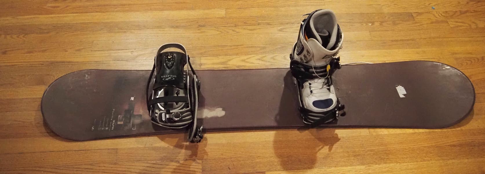 Men's Zuma Snowboard All Mountain With Bindings Medium Flex True