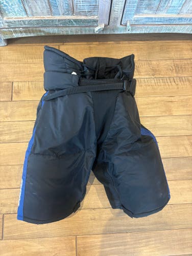 Pro Stock CCM Tacks HP70 Hockey Pants Toronto Maple Leafs Flipside Alternate Large Reaves