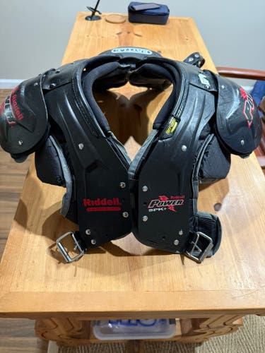 Medium Adult Riddell Power SPK Shoulder Pads (Used)