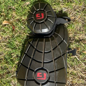 Black G-Form Leg Guard (Used)