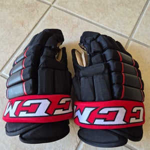 CCM HG4PC Gloves 15" Pro Stock (Used)