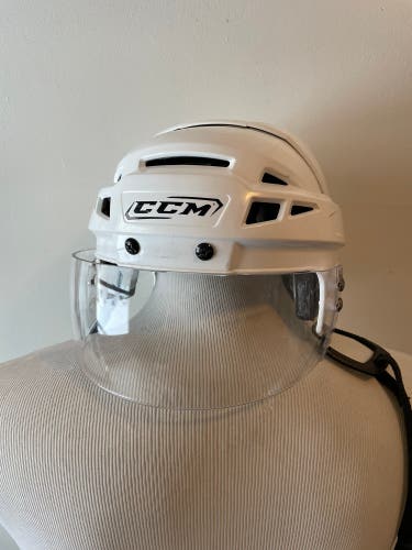 Medium Bauer Hockey Helmet (Used)