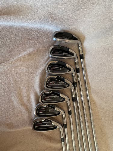 Men's Alien Golf Right Handed Iron Set Regular Flex 7 Pieces Steel Shaft (Used)