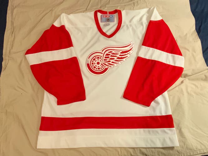 NEW Vintage Detroit Red Wings CCM Away Game Hockey Jersey XL
