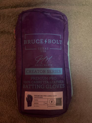 Medium Batting Gloves (New)