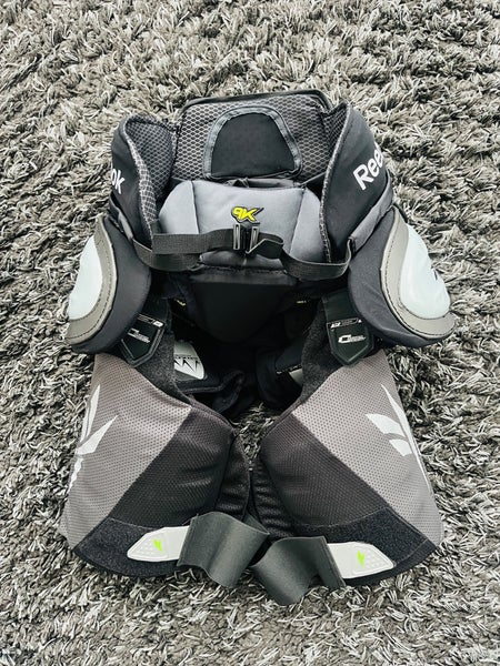 Medium Reebok 9K Girdle (New)