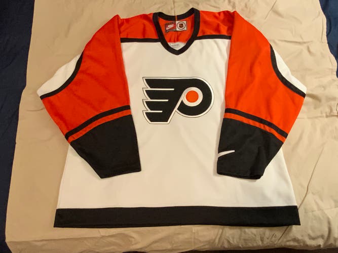 NEW Philadelphia Flyers Nike Away Game Hockey Jersey XL