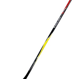 Senior Bauer Vapor Hyperlite 2 Right Handed Hockey Stick P28M 77 Flex Pro Stock (New)