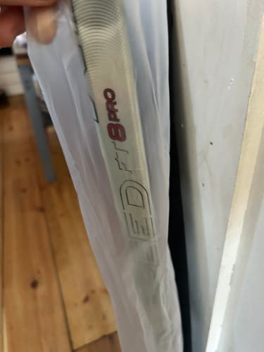 Junior CCM JetSpeed FT8 Pro Right Handed Hockey Stick P28 50 Flex (New)