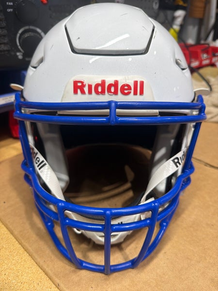 USED RIDDELL FLEX ADULT HELMET - MEDIUM - METALLIC WHIITE