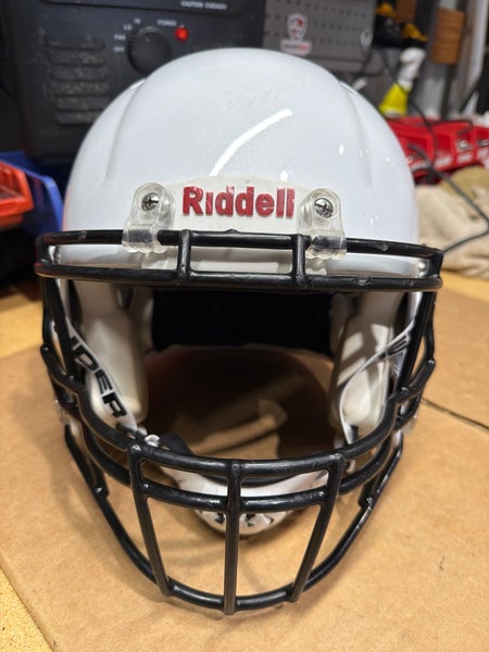 USED RIDDELL SPEED ADULT HELMET - MEDIUM - METALLIC WHITE