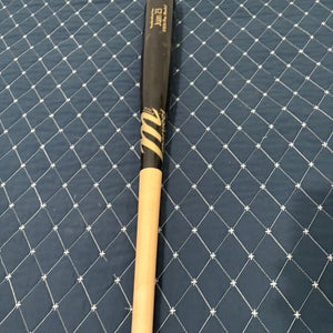 2020 Marucci CU26 Maple Bat 30 oz 33" (Used)