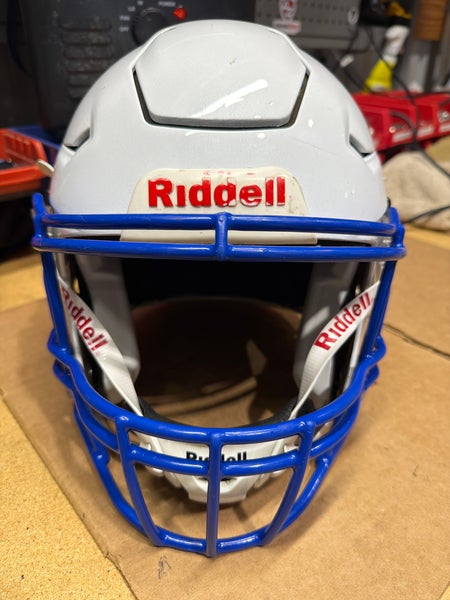 USED RIDDELL FLEX ADULT HELMET - MEDIUM - METALLIC WHIITE