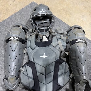 All Star Top Star Catcher's Set (Used)