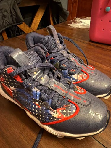 Blue Kid's 1.5Y (Big Kids / Youth) Youth Under Armour Bryce harper High Top Molded Cleats (Used)