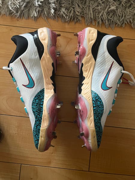 NIKE Alpha Huarache Elite 4 Low Metal Baseball Cleats Mens 
