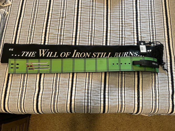 Village Hidden in Iron Santoryu Zoro Weight Lifting Lever Belt for Sale - M (NEW)