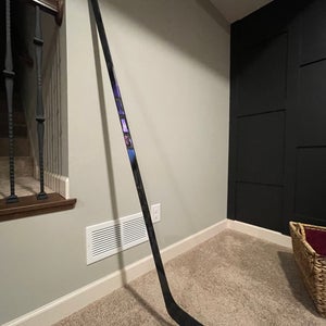 Senior CCM Left Hand Hockey Stick P28 75 Flex (New)