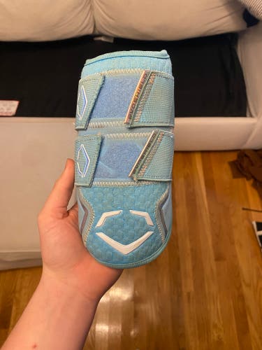 White Senior EvoShield Elbow Guard Elbow Protection (Used)