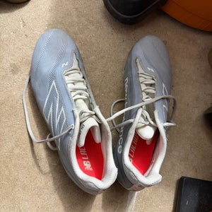 Gray Men's Size M 12.0 (W 13.0) Adult New Balance Burn X3 Low Top Molded Cleats (Used)