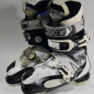 ATOMIC LIVE FIT 50 SKI BOOTS WOMEN SIZE 25.5/7.5